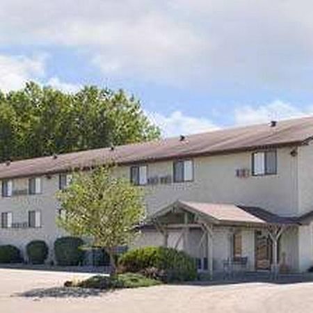 Travelodge Yankton Exteriör bild